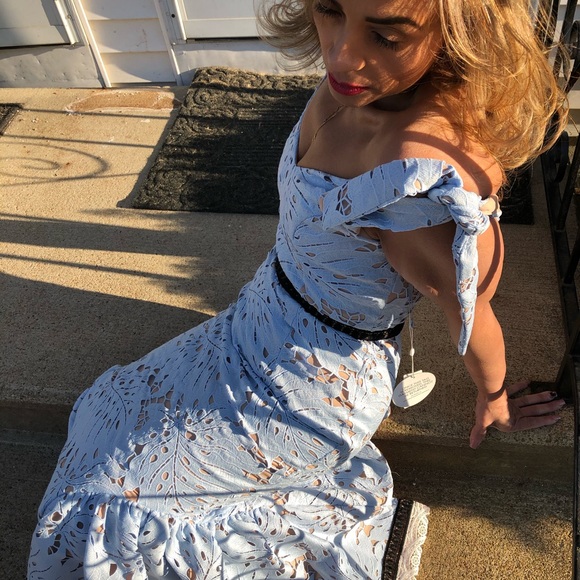 Dress - Picture 2 of 8